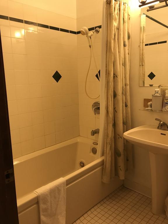 7 Gables Inn & Suites Fairbanks Eksteriør billede